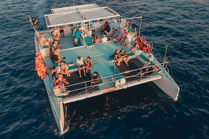Los Cabos Catamaran Cruise with Open Bar & Light Snack - Key points before you book