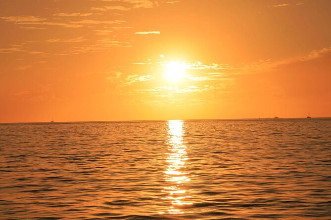 Los Cabos Catamaran Cruise with Open Bar & Light Snack - What the 3-hour afternoon sailing adds