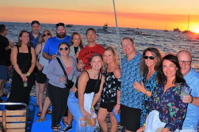 Los Cabos Catamaran Cruise with Open Bar & Light Snack - The Arch, Lover’s Beach, and the sharp end of Cabo