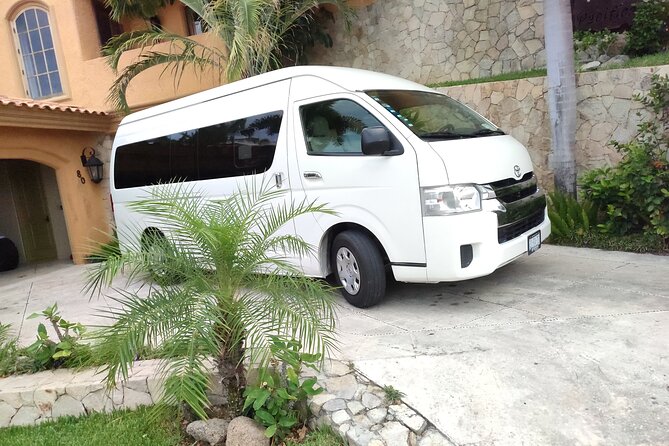 Los Cabos Private Transportation (Zone 3) One Way - What the $85 Los Cabos transfer actually gives you