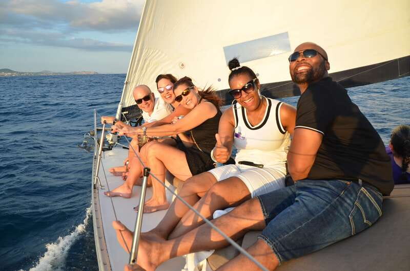 Los Cabos: Shared Sunset Sailing Cruise - Sunset timing and the best photo moments