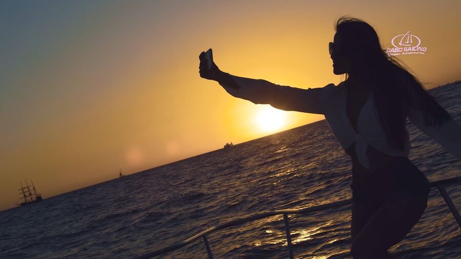 Los Cabos: Shared Sunset Sailing Cruise - Who will enjoy this most