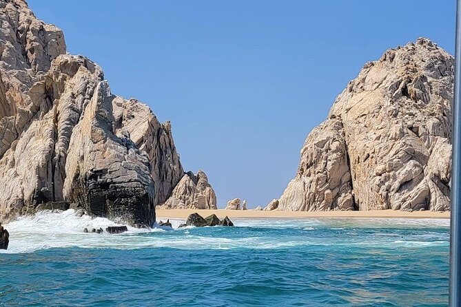 Los Cabos Yacht Adventure - Arch, Snorkel, Lunch, Drinks 1-18ppl - Timing, weather, and booking details