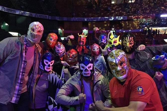 Lucha Libre Tour and Mezcal Tasting in Mexico City - Why this Lucha Libre night works so well