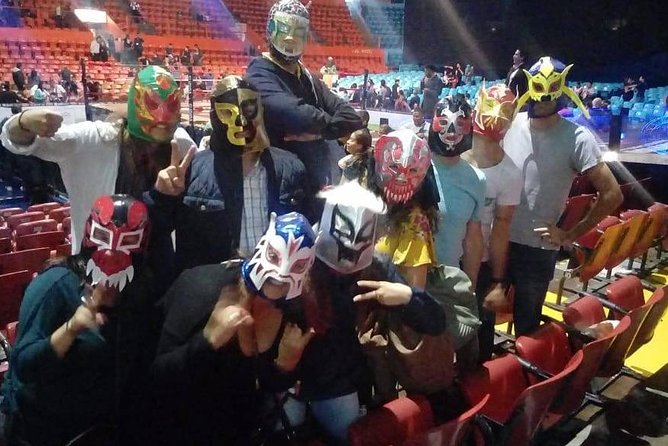 Lucha Libre Tour and Mezcal Tasting in Mexico City - Final call: book it for the context