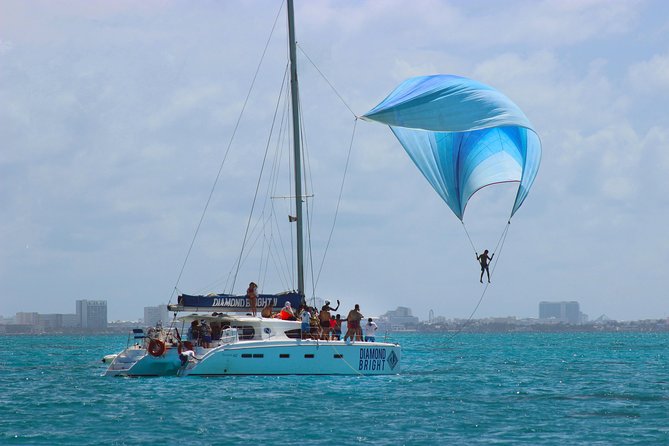 Luxury Catamaran tour to Isla Mujeres with transportation from Playa del Carmen - A full Caribbean day aboard a 45-foot catamaran