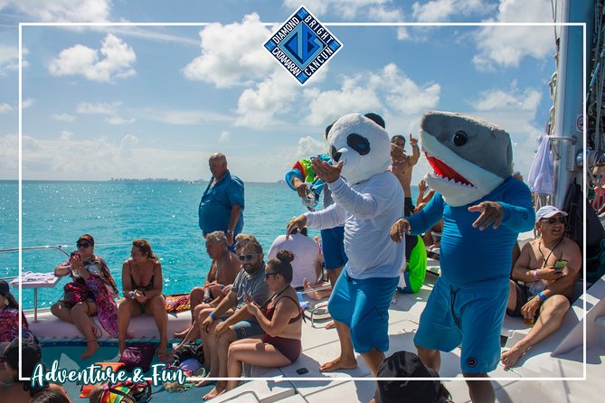 Luxury Catamaran tour to isla mujeres with transportation from Tulum - Snorkeling in open Caribbean water