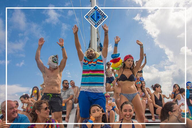 Luxury Catamaran tour to isla mujeres with transportation from Tulum - Lunch, drinks, and the beach club stop