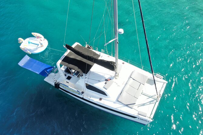 Luxury Sailing catamaran charter in Cabo San Lucas all inclusive - Getting from Cabo San Lucas to the marina