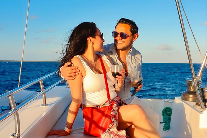 Luxury Sunset Sailing Cruise in Cancun with Light Dinner and Open Bar - Rough Water and Motion Sickness