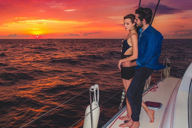 Luxury Sunset Sailing Cruise in Cancun with Light Dinner and Open Bar - What the Two-Hour Cruise Usually Feels Like