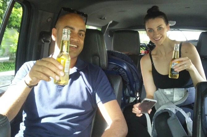 Luxury SUV arrivals from Cancun Airport one way - A private start after the Cancun Airport crush