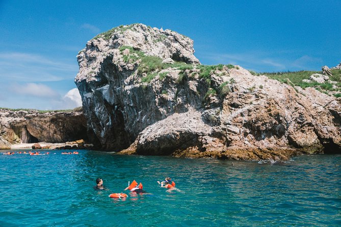 Marietas Islands snorkeling & Hidden beach (w/ restrictions) - Birds, turtles, whales, and island stories