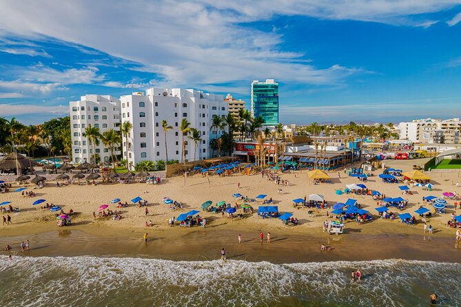 Mazatlan City Sightseeing Tour with Shopping Time and Lunch - Beach lunch with shrimp, mariachi, and vendors