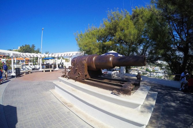 Mazatlan Sightseeing and Golden Zone - Who will get the most from this outing