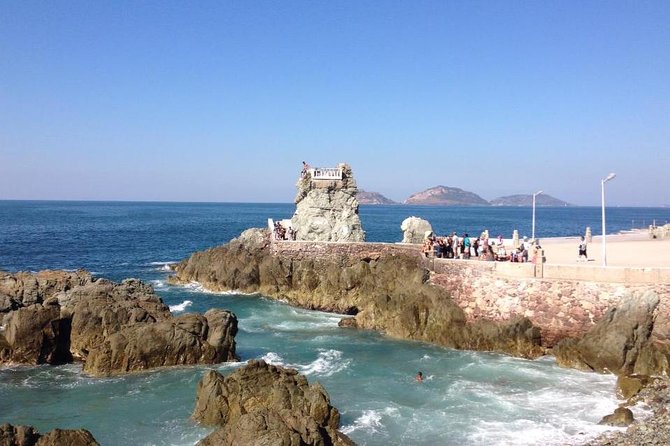 Mazatlan Sightseeing and Shopping Tour - Starting at the lookout above Mazatlán