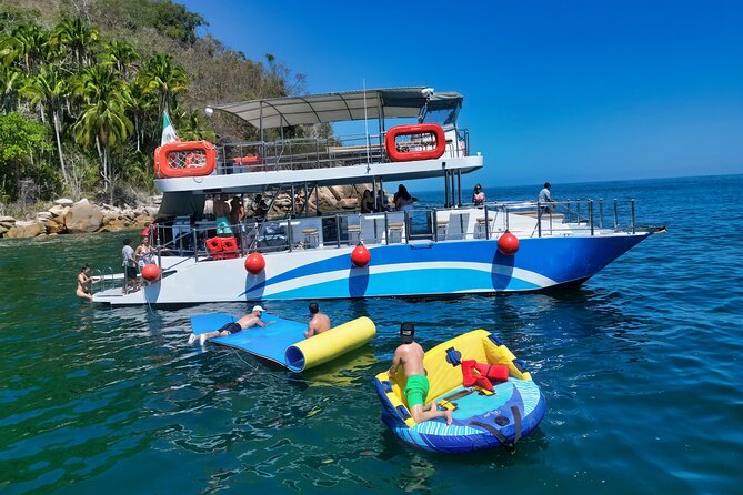 Mega Catamarans ALL INCLUSIVE Remote Paradise Beach Adventure - Is the $135 price fair?