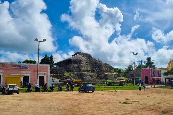 Merida : 4 Santa Barbara Cenotes and Bikes with Lunch - Lunch gives the day a proper pause