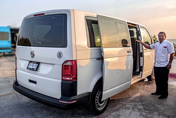 Mérida Airport Private Roundtrip Transportation - Key points to know before booking