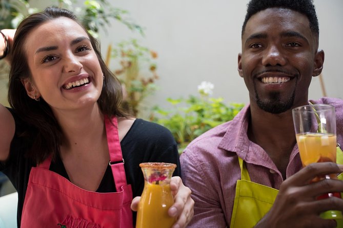 Mexican Cooking Class & Cocktails in Mexico City - Starting at the market near Bucareli 165