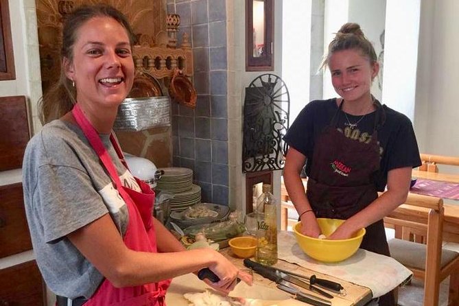 Mexican Cooking Class with Food Market Visit in Mexico City - Who should book this cooking class?