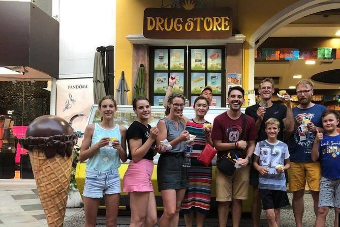 Mexican Street Food Crawl in Playa del Carmen - Six stops, plenty of food