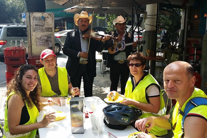 Mexico bike tour - Why a bike is a smart way to meet Mexico City