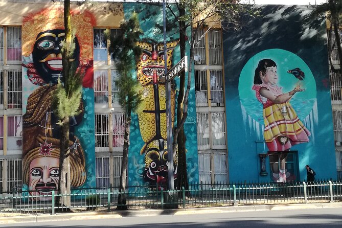 Mexico City; ART NACO : Murals & Street Art Bike Tour - Safety, traffic, and the reality of the bikes