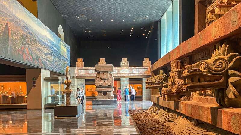 Mexico City: Chapultepec Castle and Anthropology Museum Tour - Practical tips for a smoother day