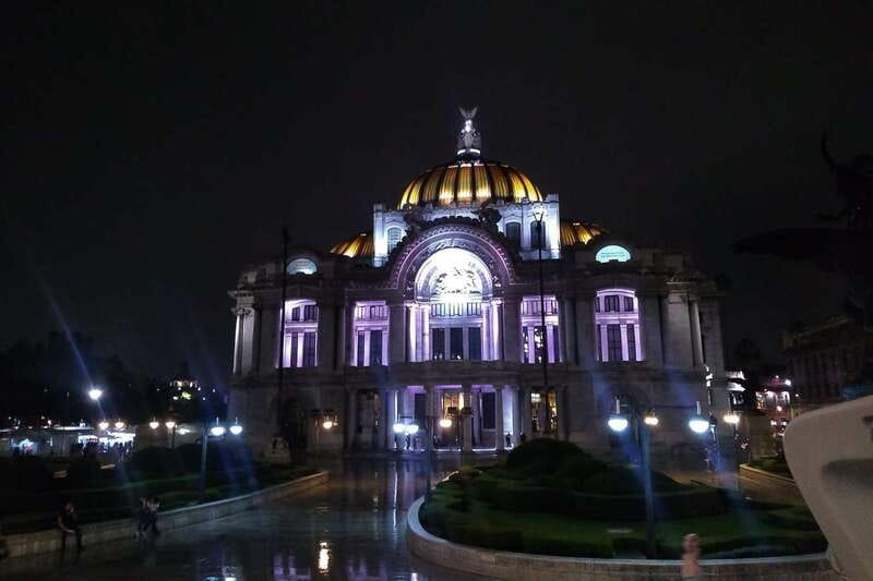 Mexico City: Double Decker Bus Night Tour - From the Zócalo Through Historic Downtown