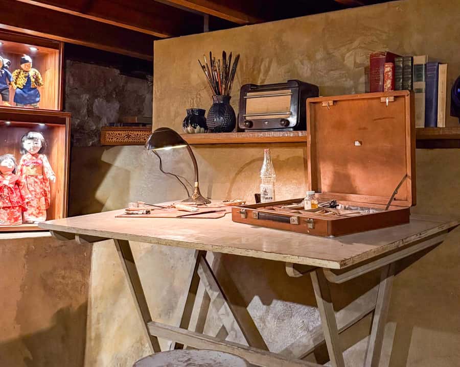Mexico City: Frida Kahlo Museum Entry Ticket w/Digital Guide - Is $34 a good value?