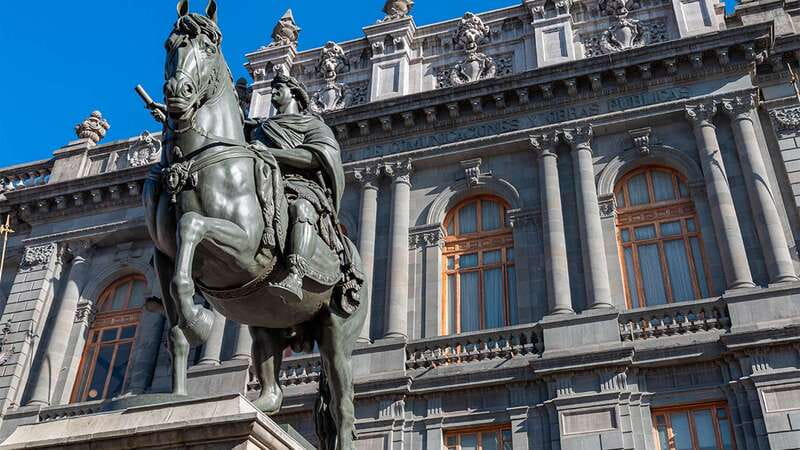 Mexico City: Historic Downtown Walking Tour - Key points at a glance