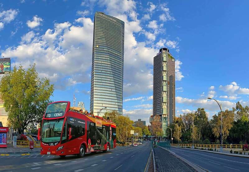 Mexico City: Hop-on Hop-off City Tour by Turibus 1-Day Pass - Why this bus works in a city this large
