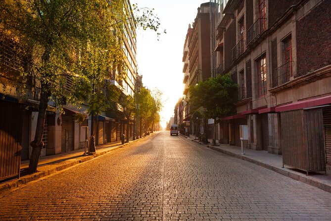 Mexico City Layover Tour: Downtown City Sightseeing - Timing, traffic, and the airport buffer