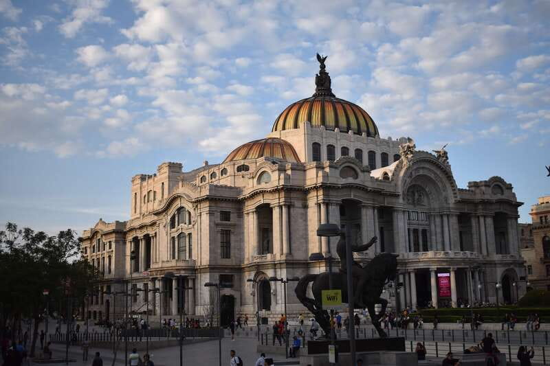 Mexico City: Mexican Folklore Ballet - Transportation through Mexico City traffic