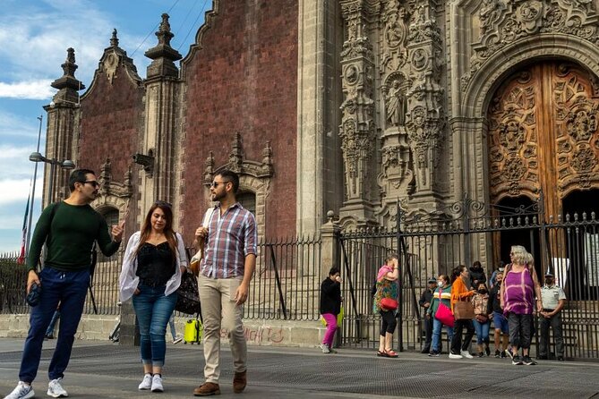 Mexico City Private & Personalized Half-Day Tour with a Local - Markets and local food
