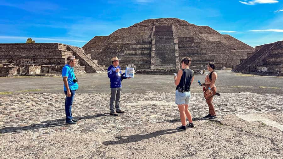 Mexico City: Teotihuacan Early or Afternoon Access Tour - What $57 buys you