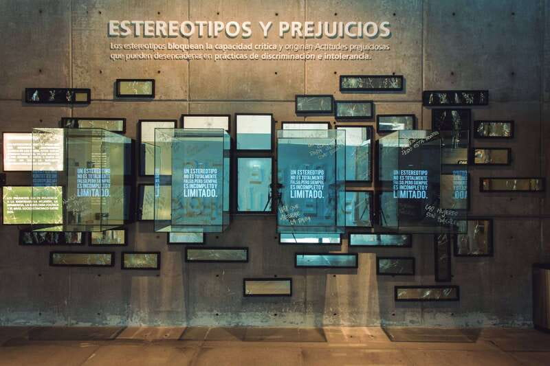 Mexico City: Ticket de entrada Museo Memoria y Tolerancia - The Berlin Wall Fragment and Non-Violence