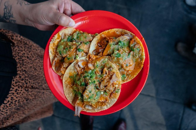 Mexico Private Food Tour With Locals Including 10 Tastings - Banco de México and two classic tacos