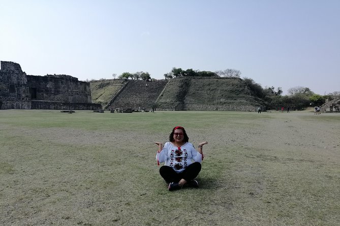 Monte Alban Guided Half Day Tour - Guide quality and the balance of stories