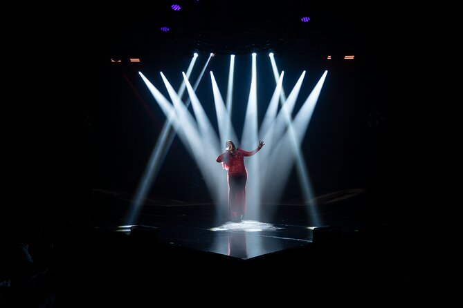 MYST Euphoria live, 22 : 30 hrs Cancun, 20% cashback F&B - A late-night concert with a party atmosphere