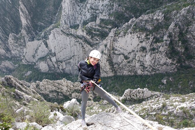 Nido de los Aguiluchos, Monterrey: Hiking + Rock Climbing + 3 Rappels - How hard is Nido de los Aguiluchos?
