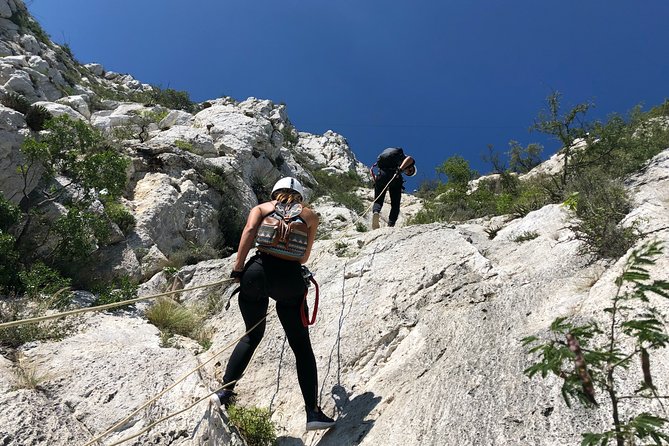 Nido de los Aguiluchos, Monterrey: Hiking + Rock Climbing + 3 Rappels - Guides and group size