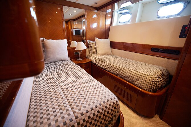 Number Juan 100ft Yacht Azimut Rental - Water activities, from paddleboards to the Sea Bob