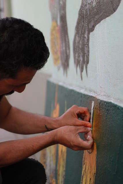 Oaxaca de Juarez: Art Printing Workshop with a Local Artist - Carving the block with patient guidance