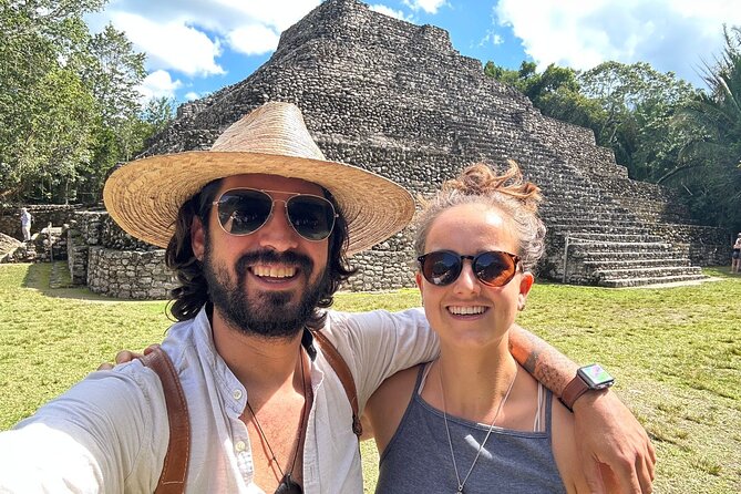 One Day Tour to Chacchoben Mayan City and Bacalar Lagoon with a Certified Guide - Bacalar Lagoon: freshwater, color, and a rocky shoreline