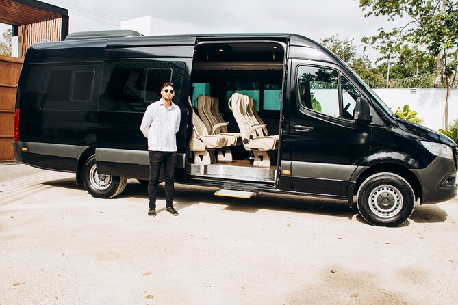One way Private Transfer Cancun - Cancun International Airport - The hotel pickup and airport drop-off