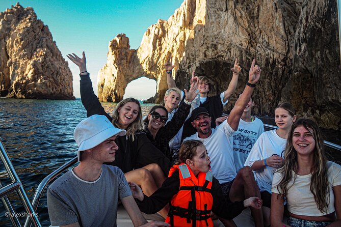 Open Ocean Safari and Whale Watching - Pelican Rock brings the snorkeling possibility