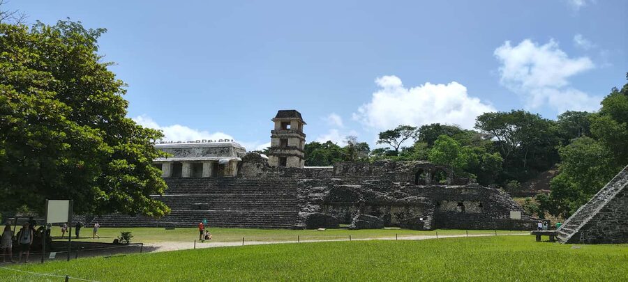 Palenque: Palenque Ruins, Agua Azul Waterfalls and Misol-Ha - The long ride back to Palenque or San Cristóbal