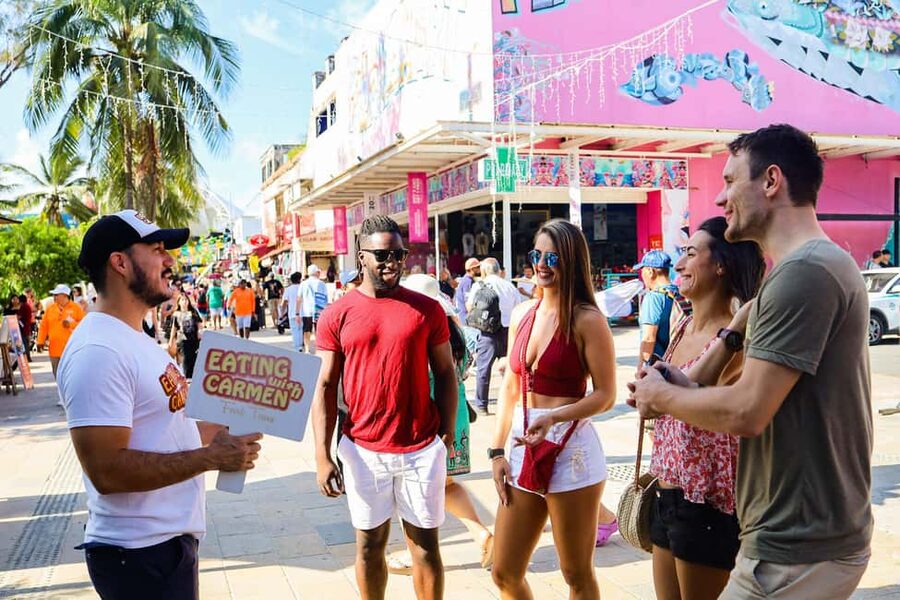 Playa del Carmen: 3-Hour Local Food Walking Tour - Street art and Playa’s changing identity